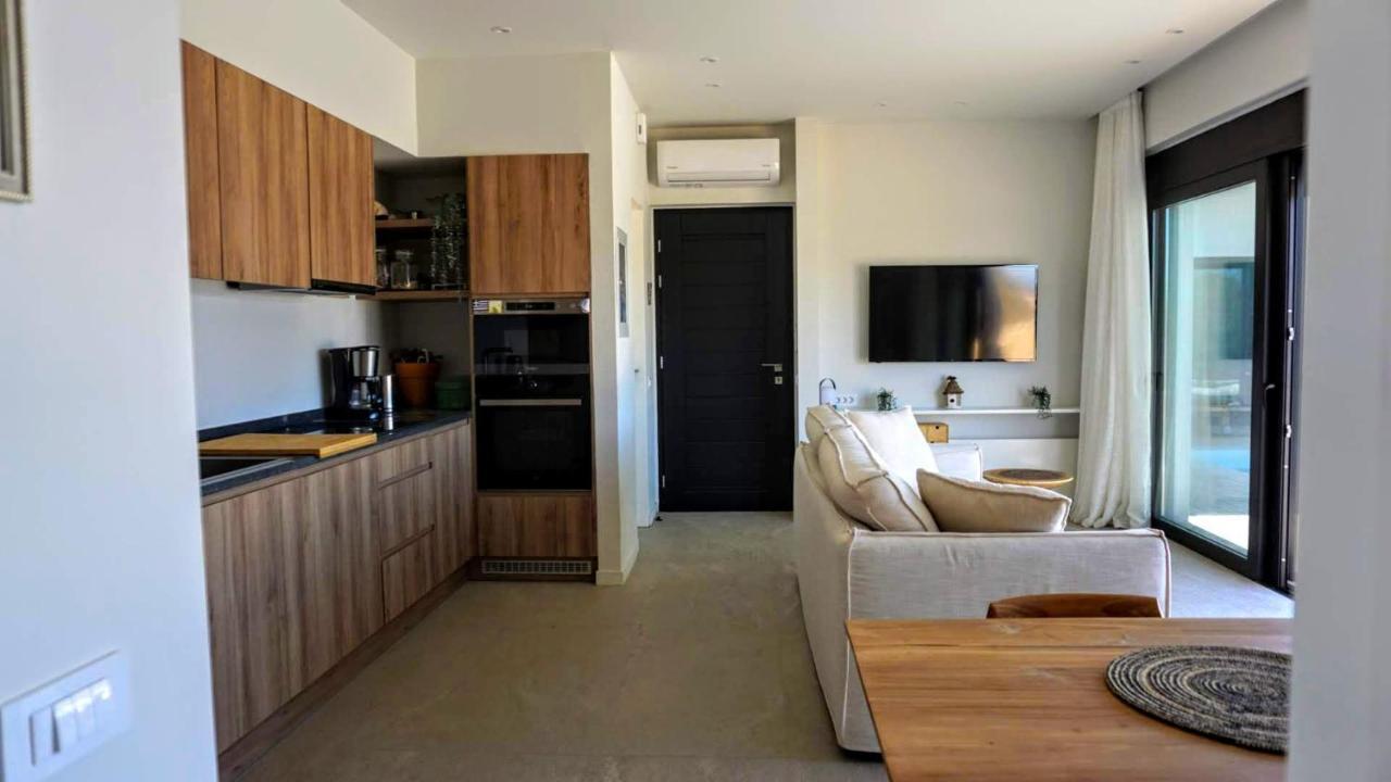 Villa Karma Palairos ภายนอก รูปภาพ
