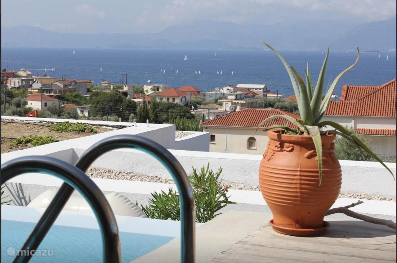 Villa Karma Palairos ภายนอก รูปภาพ